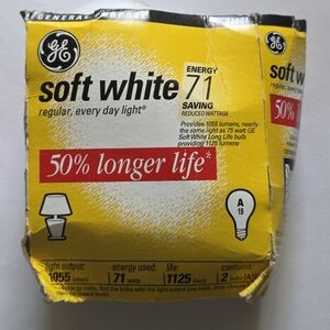 GE Soft White Light Bulbs - Yellow & White Packaging